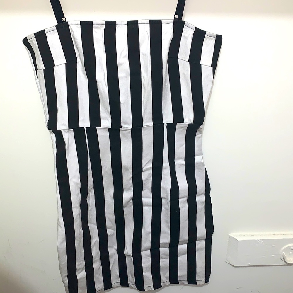 Black and white mini dress